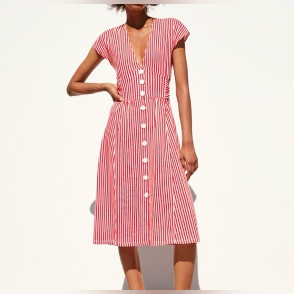 NWT ZARA STRIPED RED AND WHITE MIDI DRESS WITH FRONT BUTTONS Size Small